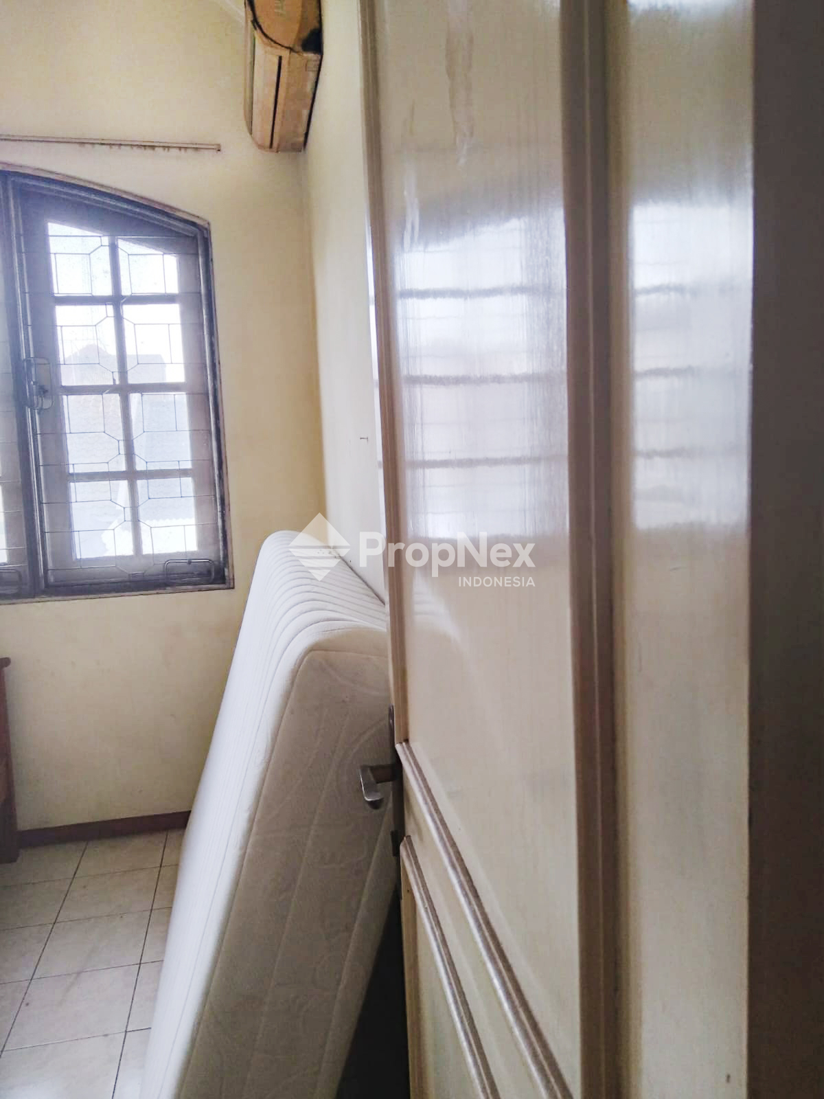 Rumah Minimalis Siap Huni Vila Valensia — foto 4